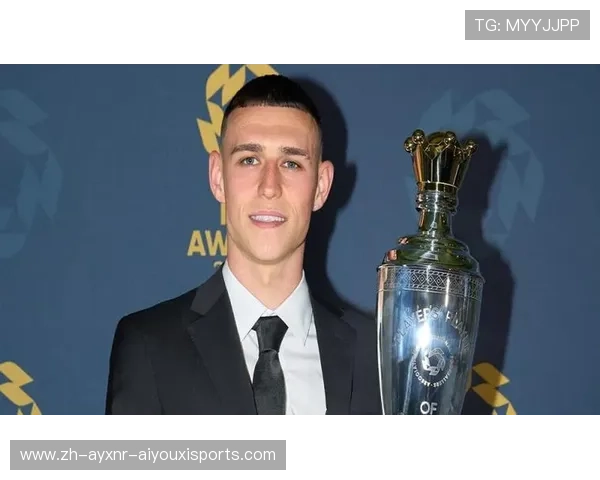 2013年英超最佳球员评选回顾及获奖原因分析 2013年英超最佳球员评选回顾及获奖原因分析